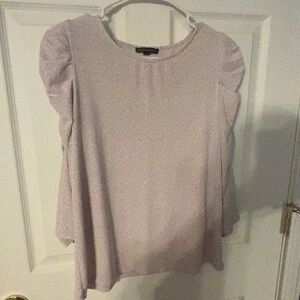 Women’s medium top